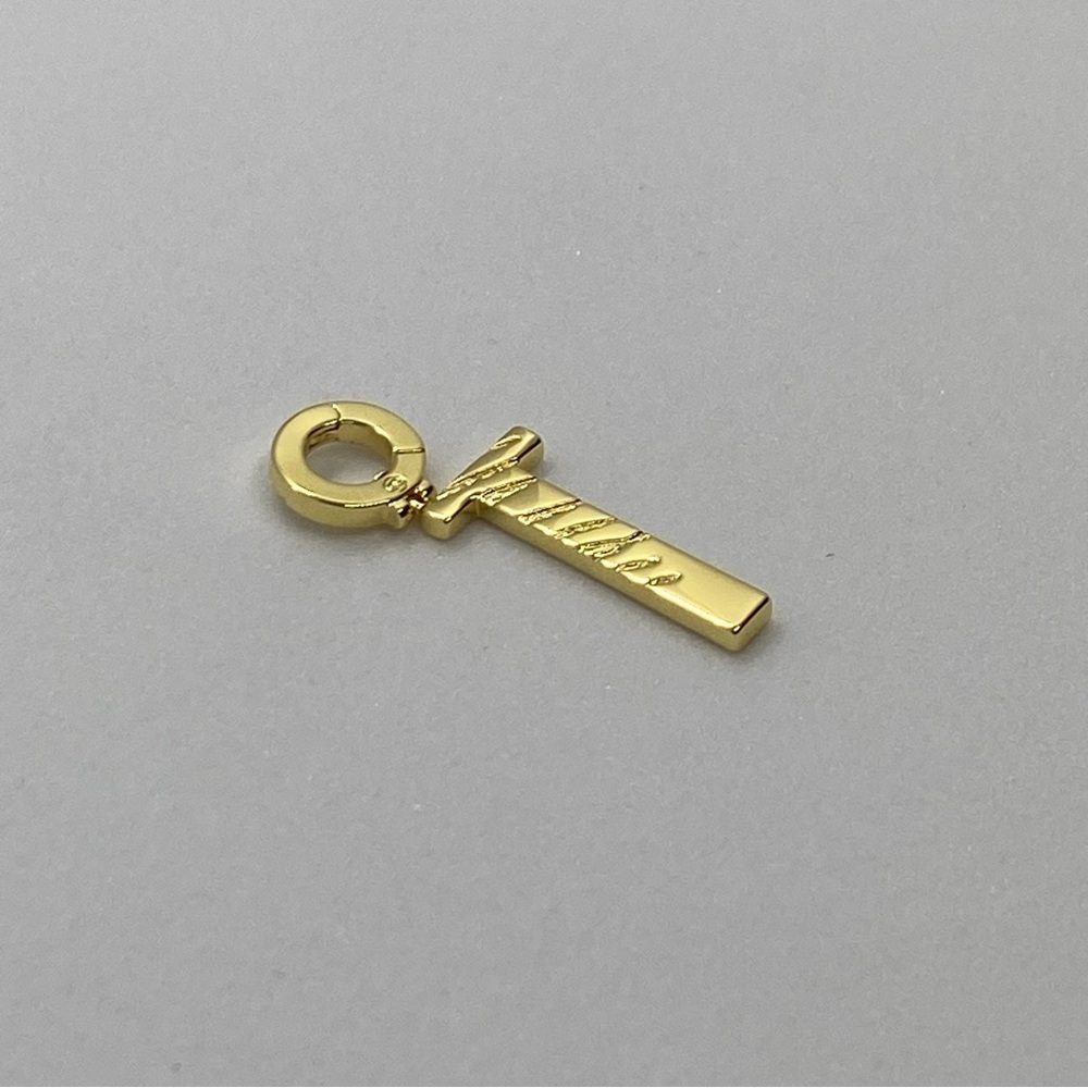 Gorjana New Parker Initial T Charm 18k Gold Plated Brass - Picture 7 of 7